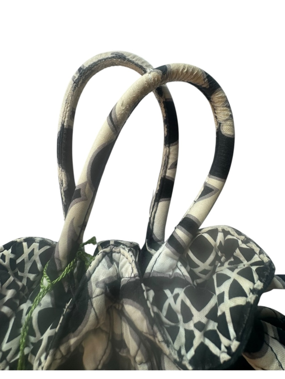 Vera Bradley Quilted Drawstring Handbag Tote Black Cream Floral Purse Retired - Picture 4 of 13